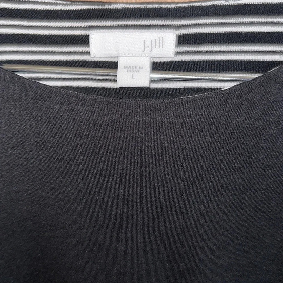 J. Jill Black 3/4 Sleeve Built in Striped Layer Size Large - Picture 7 of 7